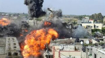 الاحتلال الإسرائيلي يقصف خيام النازحين وسقوط شهداء وجرحى فجر اليوم