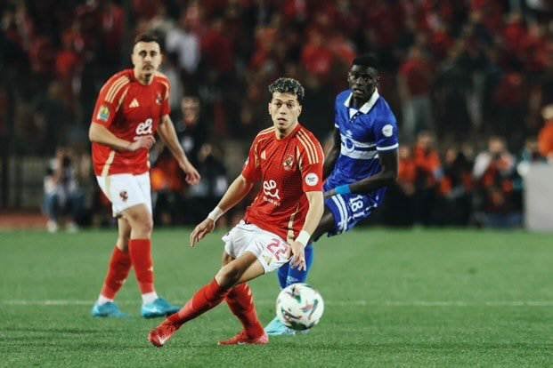 الأهلي يغادر لجنوب أفريقيا اليوم استعداداً لمواجهة صن داونز بدوري الأبطال الأهلي يغادر لجنوب أفريقيا اليوم استعداداً لمواجهة صن داونز بدوري الأبطال