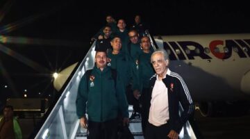 دوري أبطال إفريقيا.. بعثة الأهلي تطير إلى بريتوريا لمواجهة صن داونز