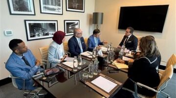 وزير الصحة يلتقي وفد «UNIDO» لبحث تعزيز التعاون في تنمية صناعة الأدوية واللقاحات