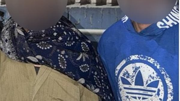 الداخلية تلقي القبض على صاحب عربية كارو حمل حمولة زائدة وتعدى على الحصان بالضرب الداخلية تلقي القبض على صاحب عربية كارو حمل حمولة زائدة وتعدى على الحصان بالضرب