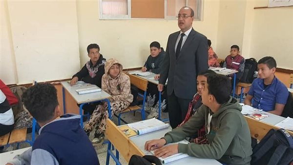 جولة تفقدية لمدير تعليم المنوفية بمدارس إدارة شبين الكوم جولة تفقدية لمدير تعليم المنوفية بمدارس إدارة شبين الكوم