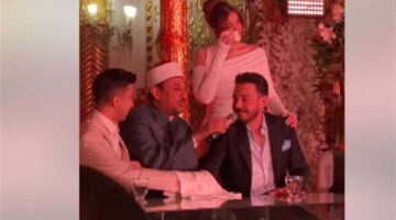 أحمد زاهر يحتفل بعقد قران ابنته ليلى على هشام جمال وسط أجواء عائلية مؤثرة