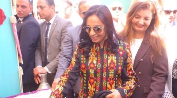 وزيرة التضامن الاجتماعي تفتتح فعاليات معرض "ديارنا زهور الربيع"