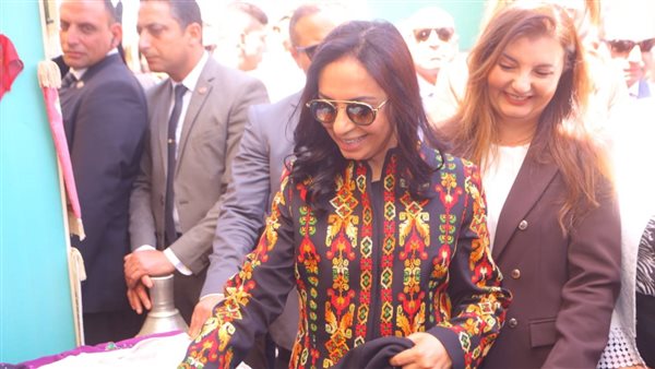 وزيرة التضامن الاجتماعي تفتتح فعاليات معرض "ديارنا زهور الربيع" وزيرة التضامن الاجتماعي تفتتح فعاليات معرض "ديارنا زهور الربيع"