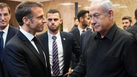 نتنياهو خلال اتصال هاتفي مع ماكرون: إقامة دولة فلسطينية سيكون بمثابة “مكافأة كبيرة للإرهاب” نتنياهو خلال اتصال هاتفي مع ماكرون: إقامة دولة فلسطينية سيكون بمثابة “مكافأة كبيرة للإرهاب”