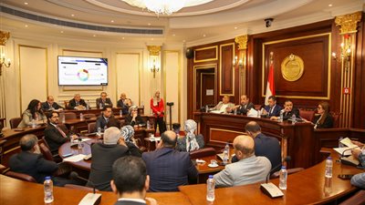 وزير قطاع الأعمال العام يستعرض استراتيجية عمل الوزارة أمام لجنة الصناعة بمجلس النواب وزير قطاع الأعمال العام يستعرض استراتيجية عمل الوزارة أمام لجنة الصناعة بمجلس النواب