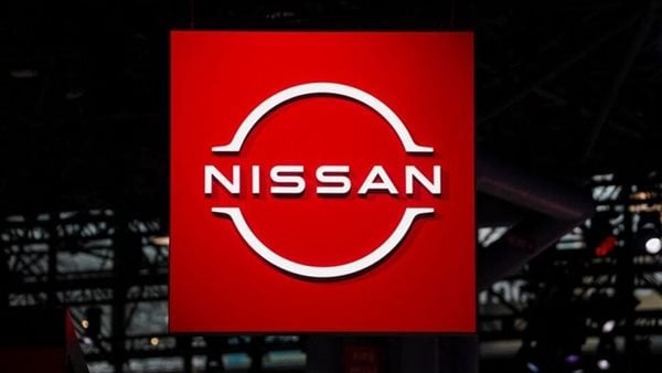 نيسان تخفض إنتاجها الياباني من سيارتها الأكثر مبيعًا في أمريكا بسبب الرسوم الجمركية