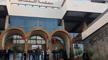 بسبب رسوم غير دستورية.. صراع علي أعتاب المحاكم
