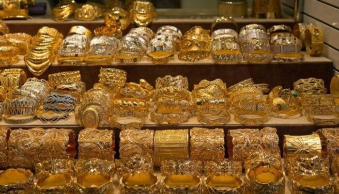 سعر الذهب في الإمارات اليوم الثلاثاء 15 أبريل 2025 سعر الذهب في الإمارات اليوم الثلاثاء 15 أبريل 2025