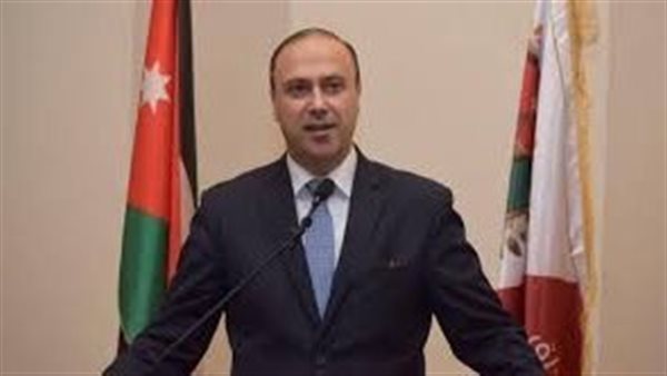 الأردن يكشف تفاصيل القبض على 16 شخصًا متورطًا في مخططات تخريبية وأمنية الأردن يكشف تفاصيل القبض على 16 شخصًا متورطًا في مخططات تخريبية وأمنية