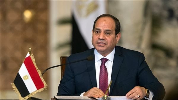 الرئيس السيسي يصل إلى القاهرة بعد اختتام جولته الخليجية الرئيس السيسي يصل إلى القاهرة بعد اختتام جولته الخليجية