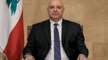  الرئيس اللبناني يسعى إلى “حصر السلاح بيد الدولة” هذا العام ويقول أنه لن يستنسخ تجربة الحشد الشعبي في العراق في استيعاب حزب الله في الجيش ولا أن يكون وحدة مستقلة داخله