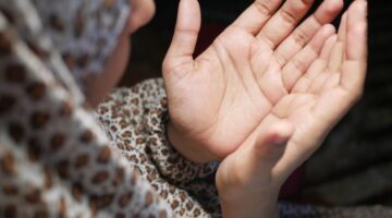 هل يكفي قول دعاء الاستخارة بدون صلاة ركعتين؟.. الإفتاء: يجوز بشروط