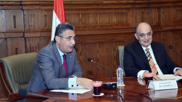 وزير التموين: المشروعات الصغيرة والمتوسطة ركيزة أساسية لبناء اقتصاد شامل وزير التموين: المشروعات الصغيرة والمتوسطة ركيزة أساسية لبناء اقتصاد شامل