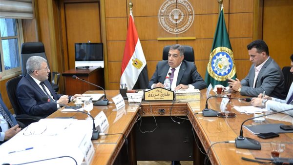 محافظ الدقهلية يستعرض أفضل السبل للبدء في تنفيذ مشروع الموقف الحضاري بسندوب محافظ الدقهلية يستعرض أفضل السبل للبدء في تنفيذ مشروع الموقف الحضاري بسندوب