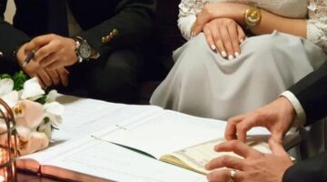عقد القران المبكر لا يضمن استمرار العلاقة.. فيديو