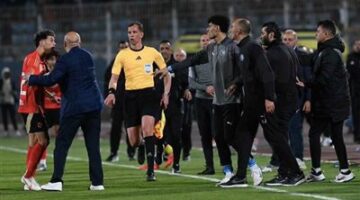 عقب أحداث المباراة.. عقوبات قاسية من رابطة الأندية على لاعبي الأهلي وبيراميدز