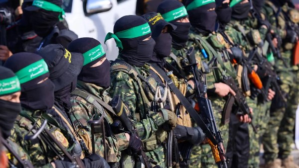 حماس: فقدنا الاتصال بالمجموعة الآسرة للمحتجز عيدان ألكسندر