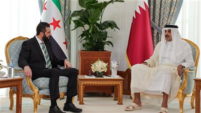 أمير قطر والرئيس السوري يعززان التعاون الثنائي في زيارة تاريخية إلى الدوحة أمير قطر والرئيس السوري يعززان التعاون الثنائي في زيارة تاريخية إلى الدوحة