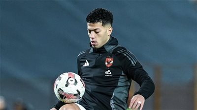 تغريم إمام عاشور لاعب الأهلي 50 ألف جنية بسبب محاولة الاعتداء على مدرب بيراميدز تغريم إمام عاشور لاعب الأهلي 50 ألف جنية بسبب محاولة الاعتداء على مدرب بيراميدز