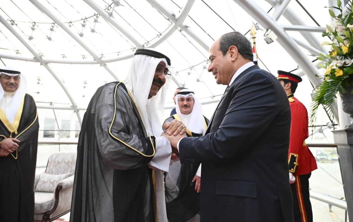 الكويت ومصر تؤكدان ضرورة الالتزام باتفاق وقف إطلاق النار في غزة بمراحله الثلاث الكويت ومصر تؤكدان ضرورة الالتزام باتفاق وقف إطلاق النار في غزة بمراحله الثلاث