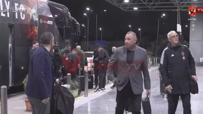 الخطيب يتحدى المرض ويسافر مع الأهلي لموقعة الحسم أمام صن داونز في دوري أبطال أفريقيا الخطيب يتحدى المرض ويسافر مع الأهلي لموقعة الحسم أمام صن داونز في دوري أبطال أفريقيا