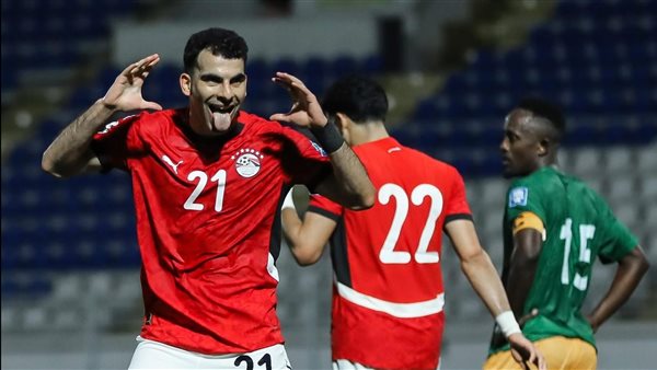 محمد رشوان: زيزو قد يستغل فيديو إنزال صورته والدهس عليها كسند قانوني لفسخ عقده مع الزمالك محمد رشوان: زيزو قد يستغل فيديو إنزال صورته والدهس عليها كسند قانوني لفسخ عقده مع الزمالك