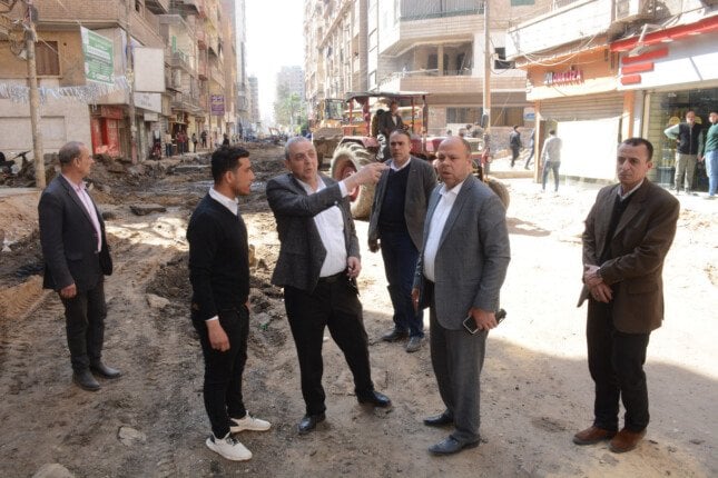 محافظ الغربية يتفقد مشروعات الرصف والتطوير بالمحلة الكبرى محافظ الغربية يتفقد مشروعات الرصف والتطوير بالمحلة الكبرى