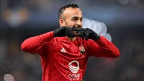 منهم قفشة.. مفاوضات داخل الزمالك مع لاعبي الأهلي منهم قفشة.. مفاوضات داخل الزمالك مع لاعبي الأهلي