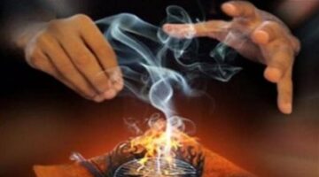 موقف الشريعة من السحر وبمن لا يؤمن به