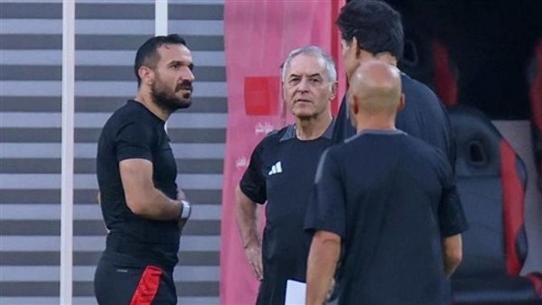 حقيقة مفاوضات الأهلي للتعاقد مع مدرب أجنبي حقيقة مفاوضات الأهلي للتعاقد مع مدرب أجنبي