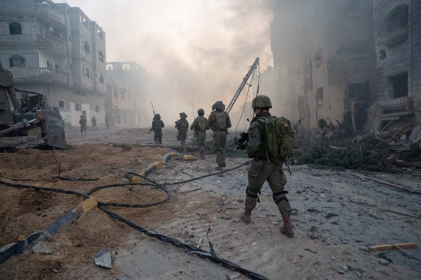 الجيش الإسرائيلي يعلن قتل قيادي عسكري في حماس الجيش الإسرائيلي يعلن قتل قيادي عسكري في حماس