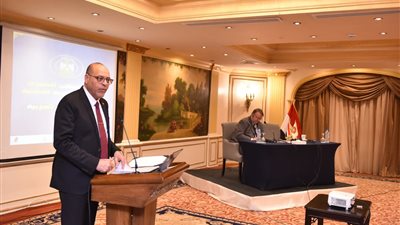 وزير العمل يشارك في ورشة عمل لاعتماد الملف الوطني للإستراتيجية الوطنية للسلامة والصحة المهنية وزير العمل يشارك في ورشة عمل لاعتماد الملف الوطني للإستراتيجية الوطنية للسلامة والصحة المهنية