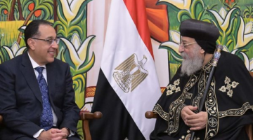 رئيس الوزراء يهنئ البابا تواضروس الثاني بعيد القيامة المجيد