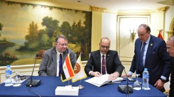 وزير العمل يعلن قرب إطلاق الاستراتيجية الوطنية للسلامة والصحة المهنية قبل عيد العمال