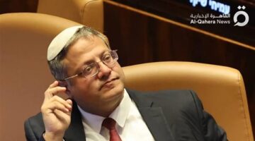 إعلام فلسطيني: "بن جفير" يقتحم الحرم الإبراهيمي وسط إجراءات أمنية مشددة