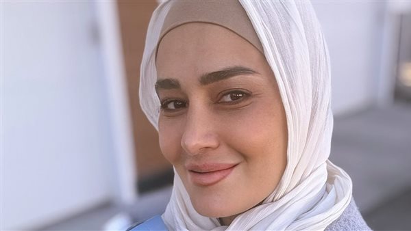 بعد غياب عن السوشيال.. حلا شيحة تطل بالحجاب برسالة مؤثرة بعد غياب عن السوشيال.. حلا شيحة تطل بالحجاب برسالة مؤثرة