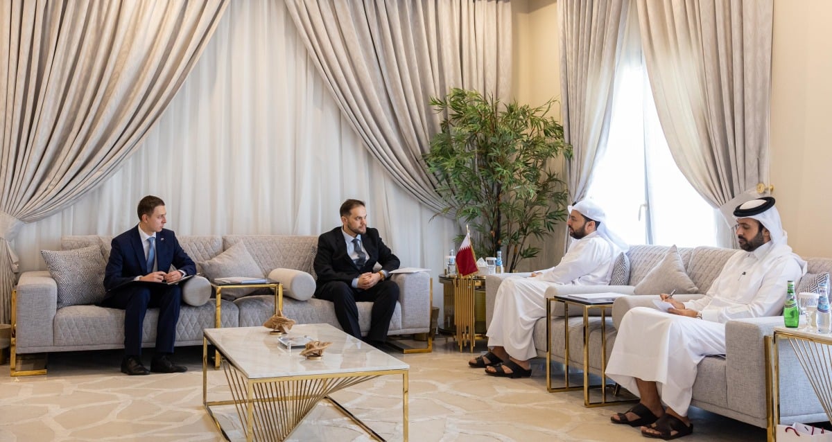  وزير الدولة بوزارة الخارجية يجتمع مع رئيس مكتب مفوض حقوق الطفل لدى رئيس الاتحاد الروسي وزير الدولة بوزارة الخارجية يجتمع مع رئيس مكتب مفوض حقوق الطفل لدى رئيس الاتحاد الروسي