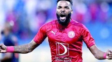 تقارير.. وفاة المهاجم الجابوني آرون بوبيندزا في الصين