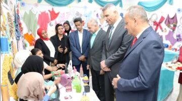 ختامها مسك.. محافظ أسوان يحضر الحفل الختامى لمعرض الأنشطة التربوية والطلابية