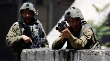 الجيش الإسرائيلي يُعدم فلسطينيين اثنين بالرصاص ويحتجز جثمانيهما في بلدة “قباطية” شمالي الضفة الغربية