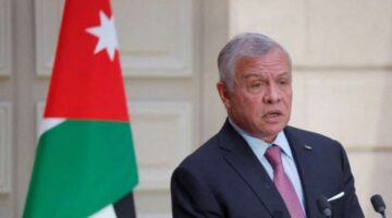 ملك الأردن ورئيس لبنان يبحثان التصدي لـ”محاولات زعزعة استقرار المنطقة”