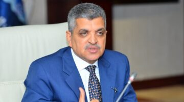 رئيس هيئة قناة السويس: إدارة أزمة جنوح «إيفر جرين» ملحمة مصرية خالصة