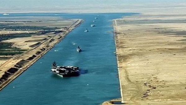 بنسبة انخفاض 61%.. أسامة ربيع: إيرادات قناة السويس حققت 3.9 مليار دولار خلال 2024 بنسبة انخفاض 61%.. أسامة ربيع: إيرادات قناة السويس حققت 3.9 مليار دولار خلال 2024