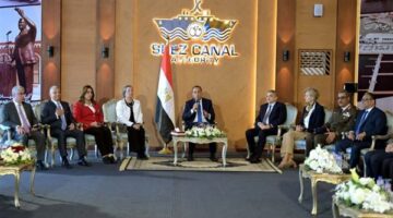 على هامش مشاركته في احتفالية قناة السويس “بيوم التفوق” رئيس الوزراء يلتقي عددًا من السفراء الأجانب