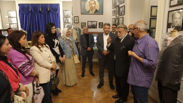 بالصور.. القومي للمسرح والموسيقي والفنون الشعبية يحتفل باليوم العالمي للفن بالصور.. القومي للمسرح والموسيقي والفنون الشعبية يحتفل باليوم العالمي للفن