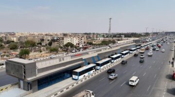 النقل تبدأ تجارب تدريب سائقي الأتوبيس الترددي BRT على مسار المرحلة الأولى
