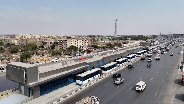 النقل تبدأ تجارب تدريب سائقي الأتوبيس الترددي BRT على مسار المرحلة الأولى النقل تبدأ تجارب تدريب سائقي الأتوبيس الترددي BRT على مسار المرحلة الأولى