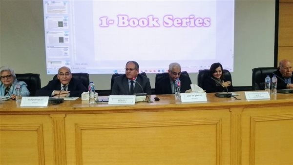 رئيس البحوث الزراعية يعقد اجتماعًا موسعًا لاستعراض خطة التطوير وإعادة الهيكلة رئيس البحوث الزراعية يعقد اجتماعًا موسعًا لاستعراض خطة التطوير وإعادة الهيكلة